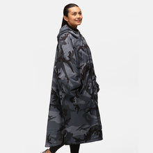 Load image into Gallery viewer, Camo Robe Photo